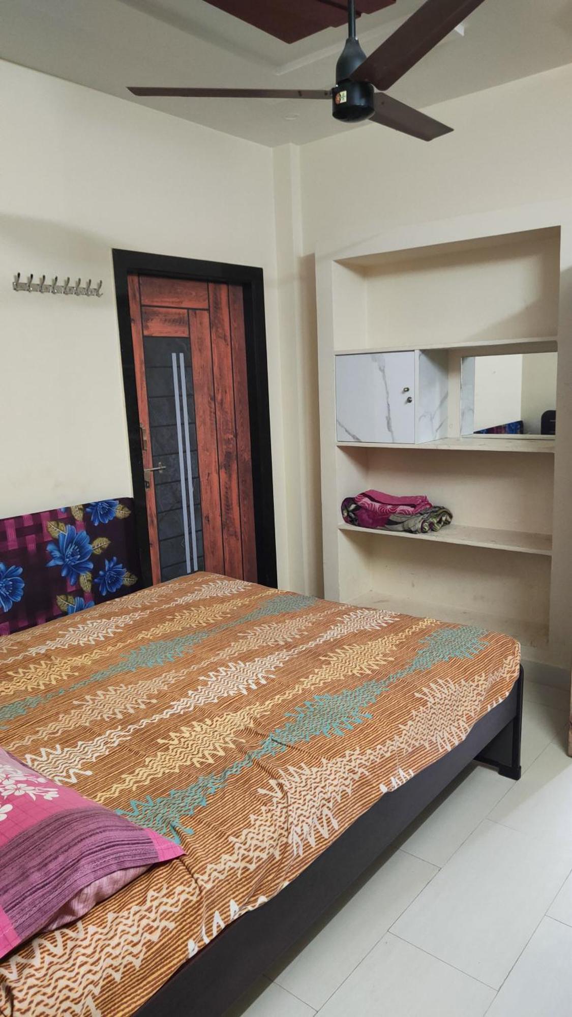 Guru Datta Residency Pithapuram Exterior photo