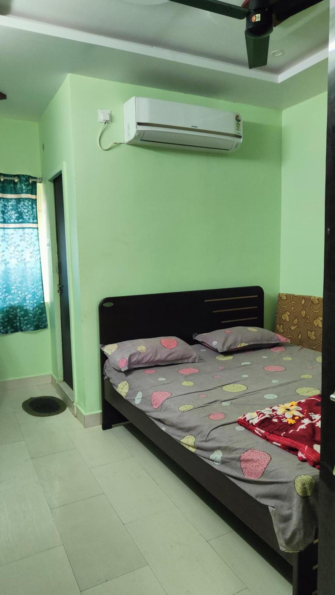 Guru Datta Residency Pithapuram Exterior photo